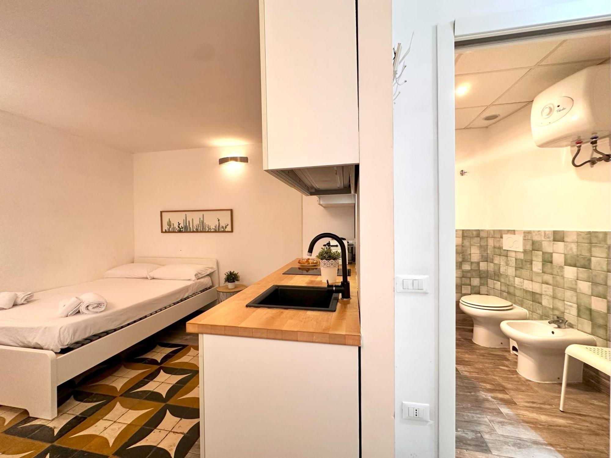 Alle Scalette Santa Teresa Cagliari Bagian luar foto